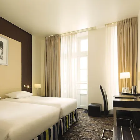 Le M Hotel