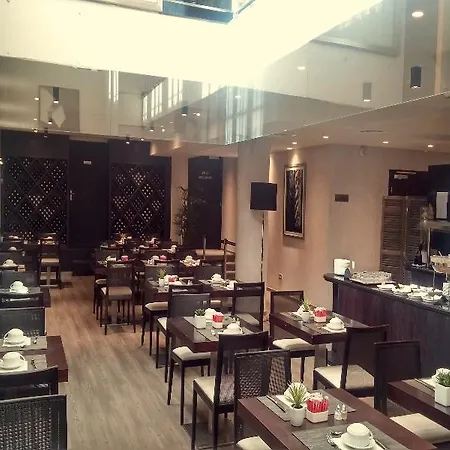Le M Hotel Paris