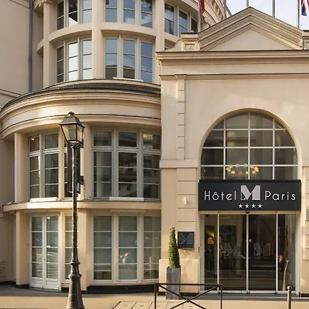 Le M Hotel