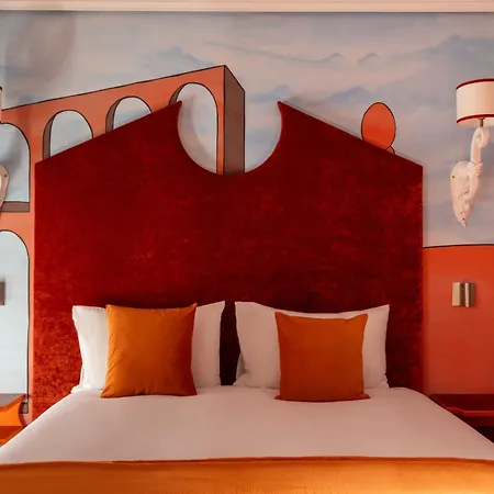 Le Magnifique Hotel