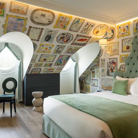 Le Magnifique Hotel