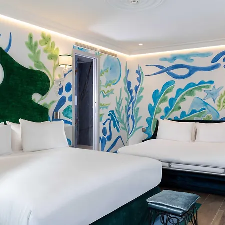 Le Magnifique Hotel 4*