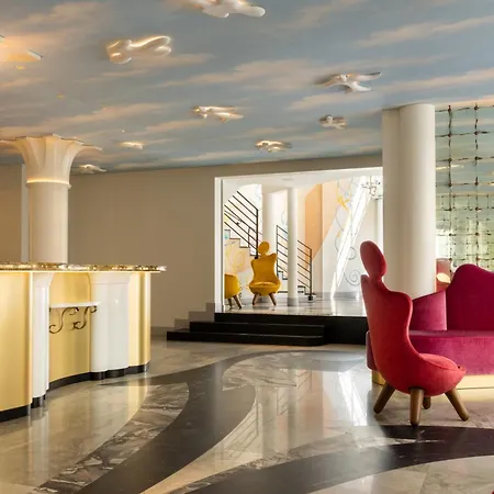 Le Magnifique 4* Paryż