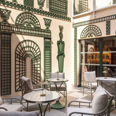 Le Magnifique Hotel Paris