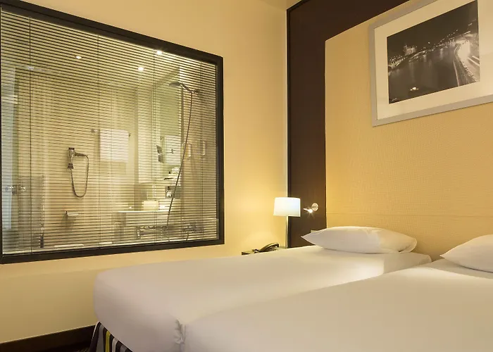 Le Magnifique Ex Le M 4* パリ