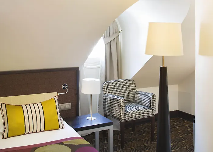 Le Magnifique Ex Le M パリ