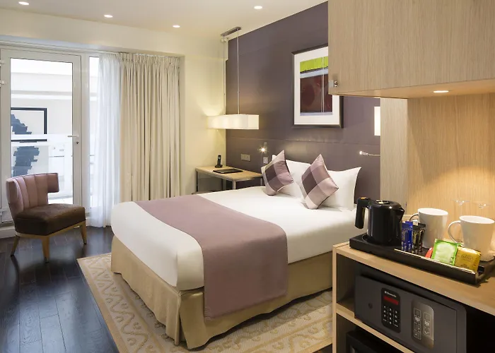 Le Magnifique Ex Le M 4*