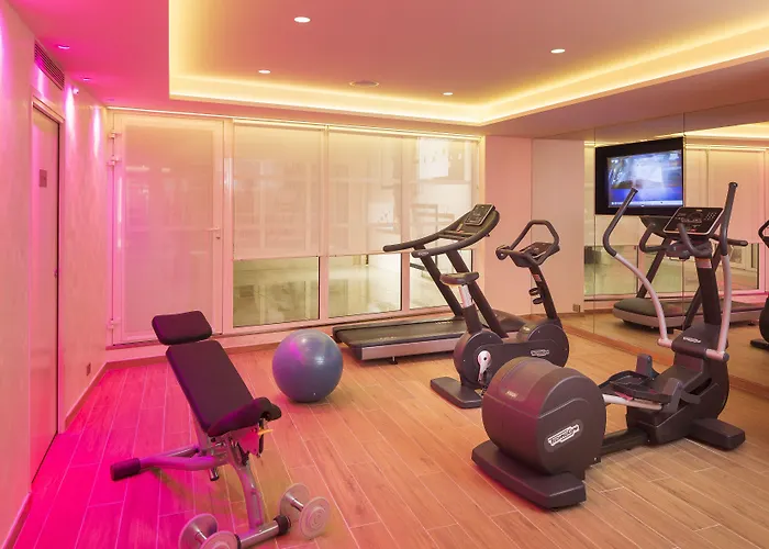 Le Magnifique Ex Le M