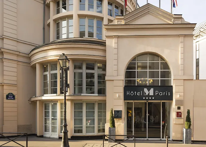 Le Magnifique Ex Le M 4*