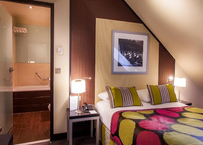 Le Magnifique Ex Le M 4*