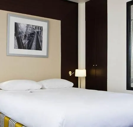 Hotel Le Magnifique Ex Le M